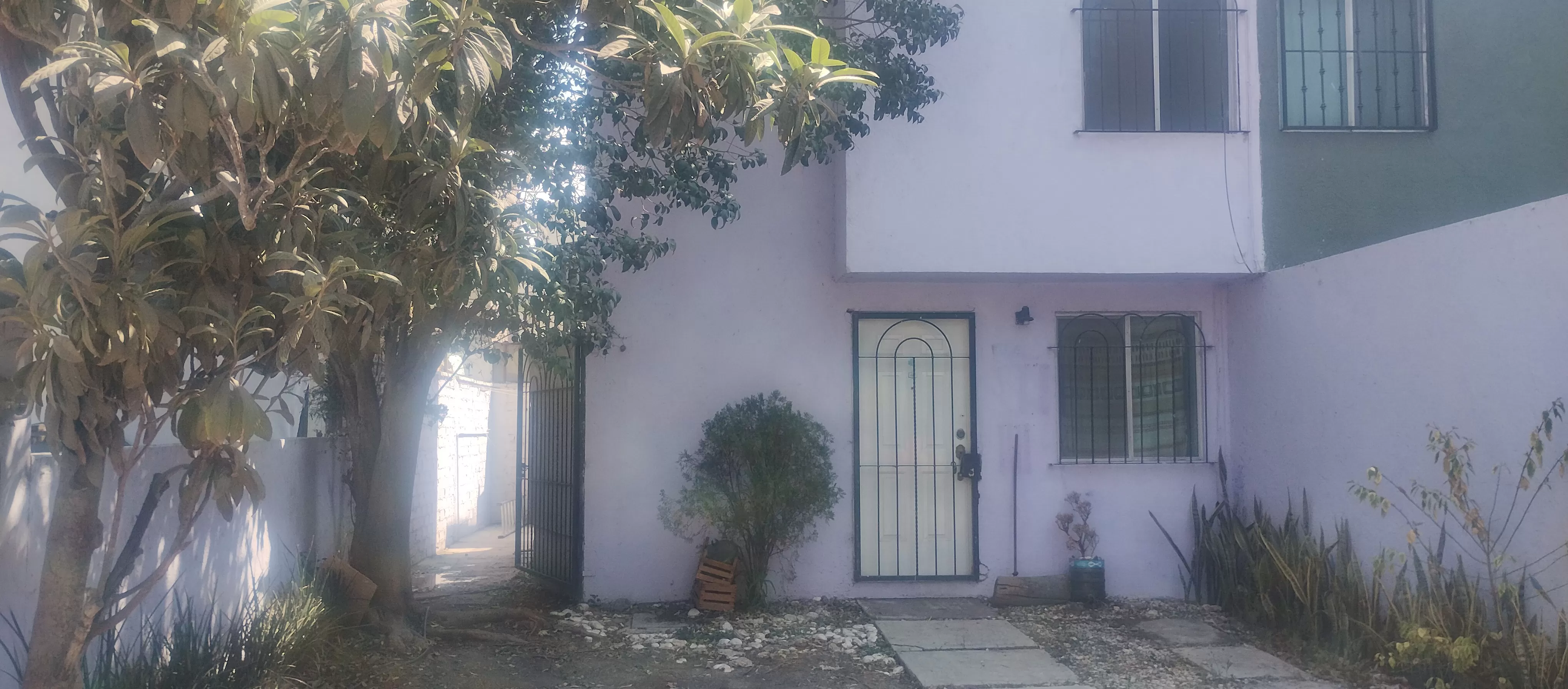 Renta casa colonia la Aur